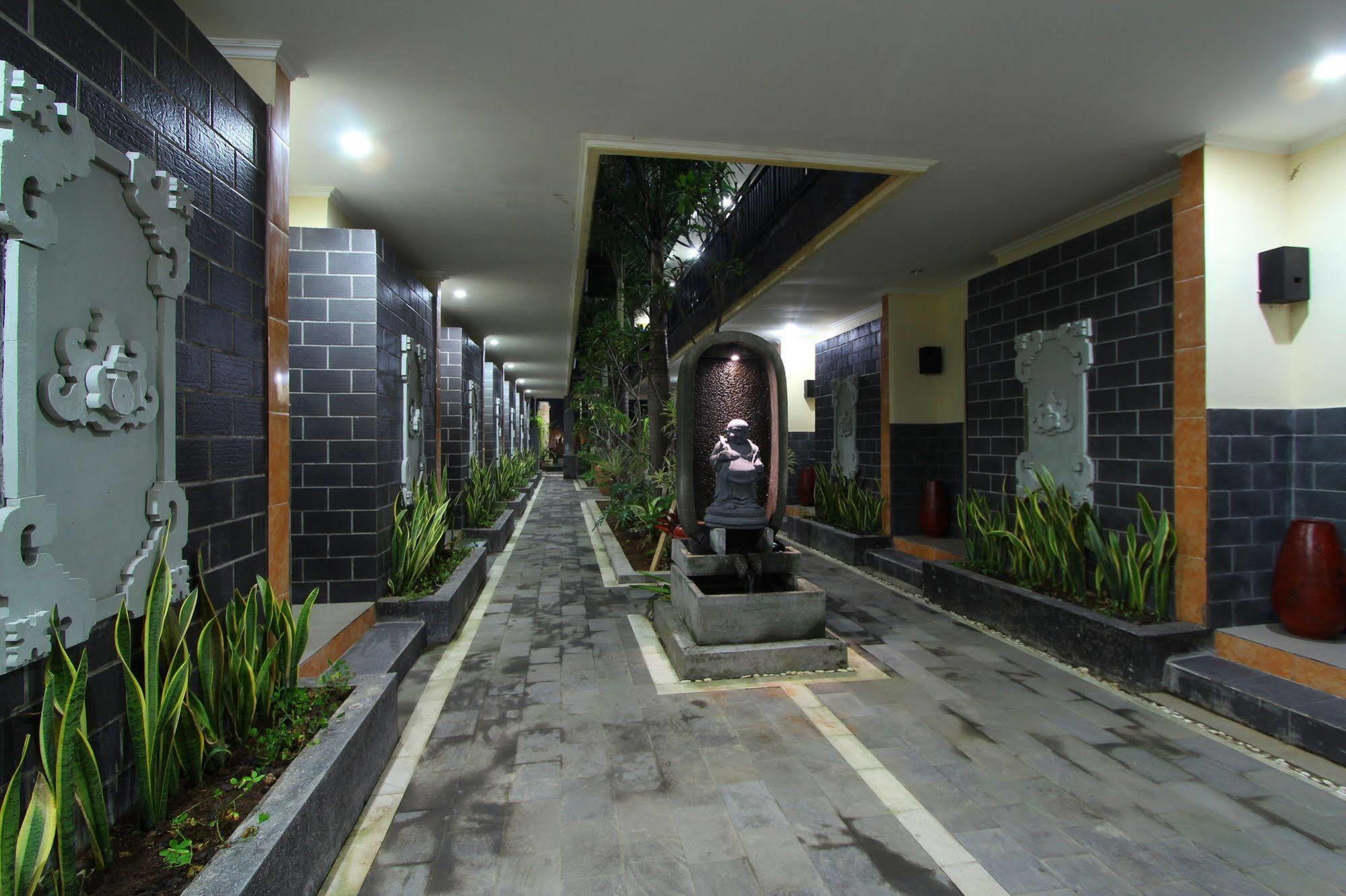 Jimbaran Lestari Hotel & Residence - Spa Екстериор снимка