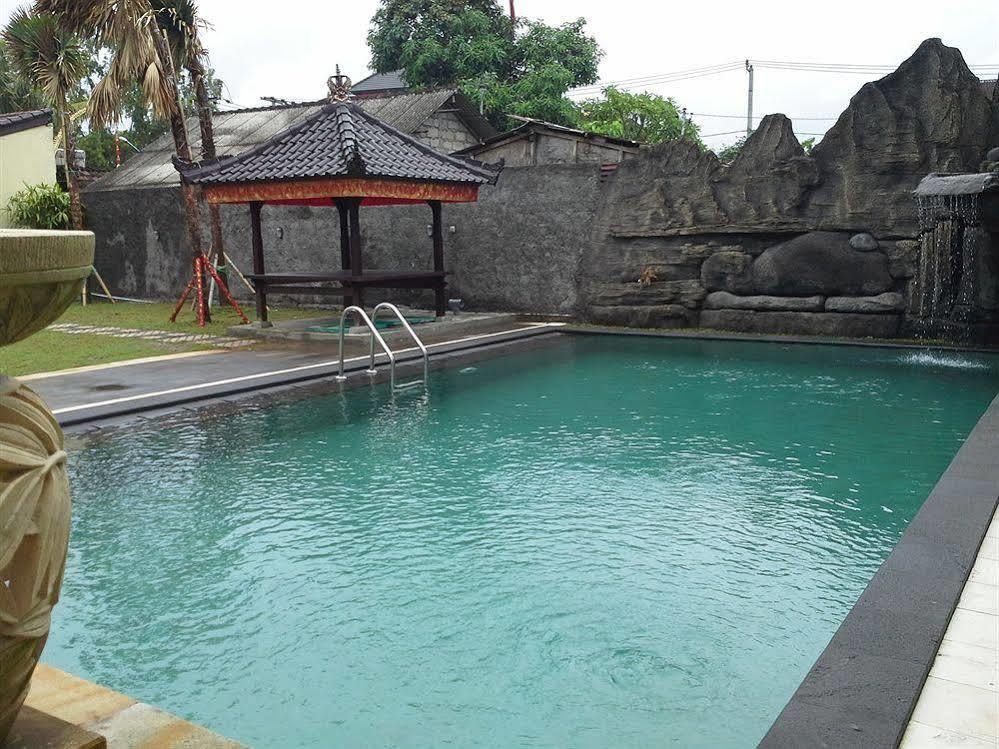 Jimbaran Lestari Hotel & Residence - Spa Екстериор снимка